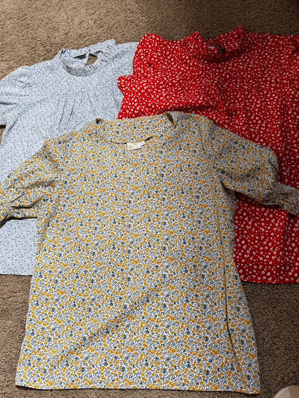 Love Olive co Set of 3 Floral Blouses medium